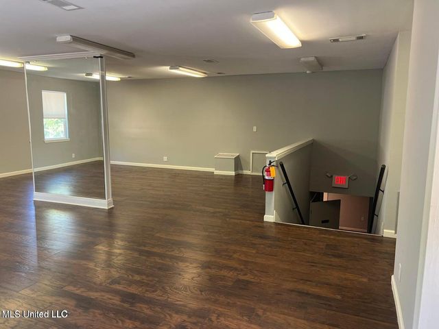 1524 Pass Road, A, Gulfport, MS 39501