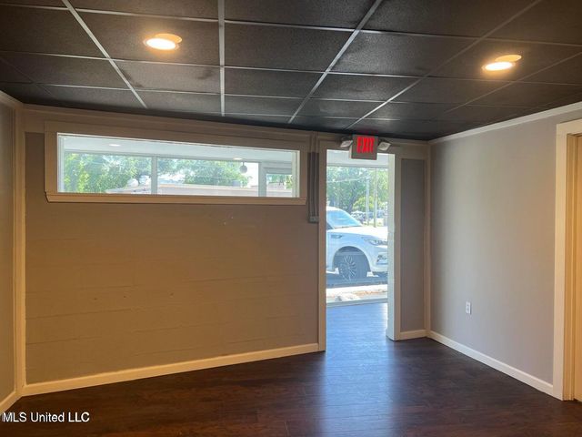 1524 Pass Road, A, Gulfport, MS 39501