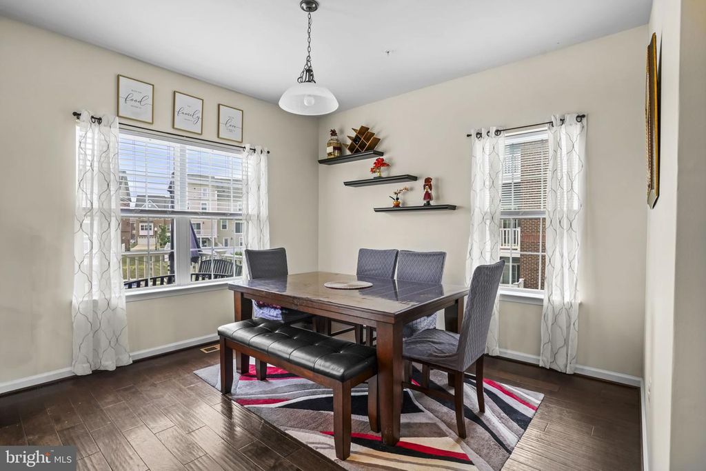 Image 10 of property listing at 5412 SPOTSWOOD PL, White Plains, MD 20695