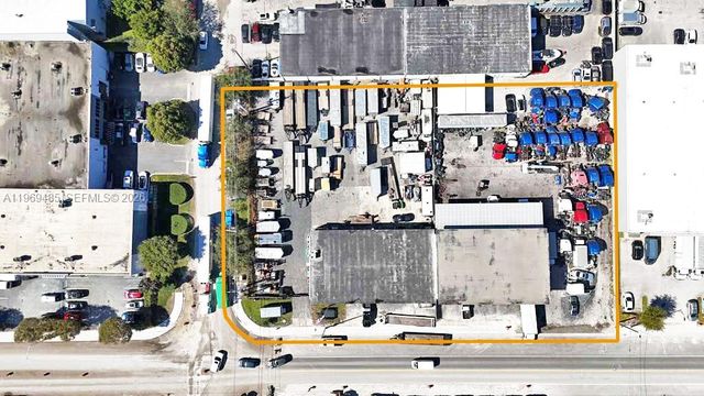 6400 NW 84th Ave, Medley, FL 33166