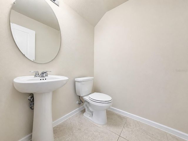 2092 CROSS PRAIRIE PARKWAY, Kissimmee, FL 34744