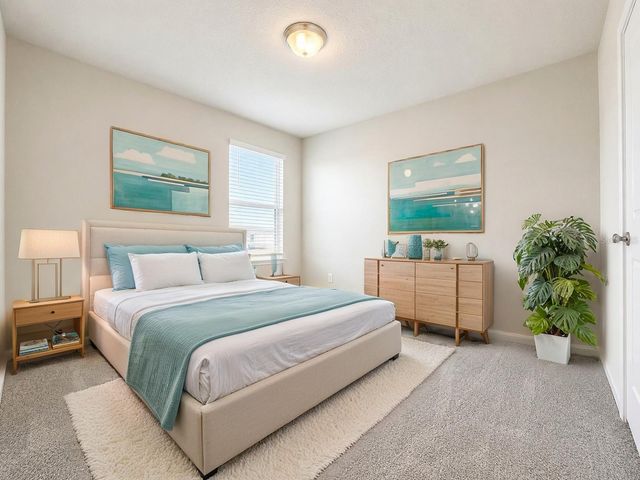 2092 CROSS PRAIRIE PARKWAY, Kissimmee, FL 34744