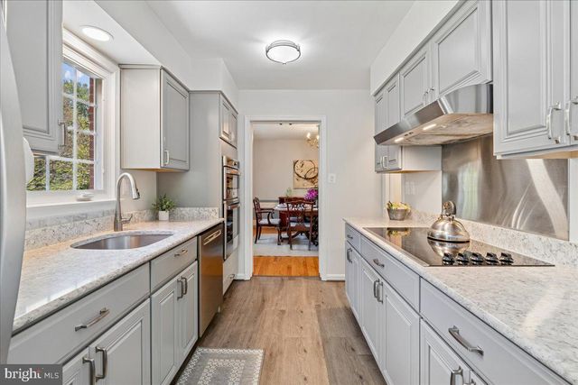 4716 SUNFLOWER DR, Rockville, MD 20853
