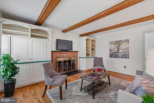 4716 SUNFLOWER DR, Rockville, MD 20853