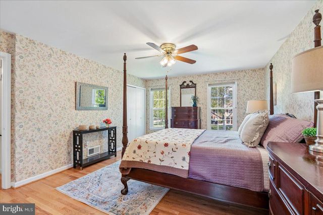 4716 SUNFLOWER DR, Rockville, MD 20853