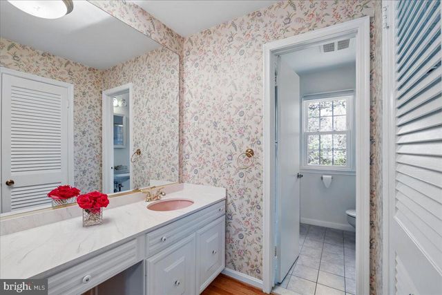 4716 SUNFLOWER DR, Rockville, MD 20853