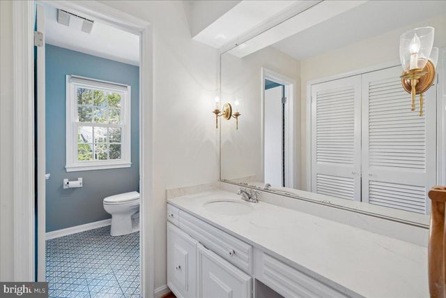 4716 SUNFLOWER DR, Rockville, MD 20853