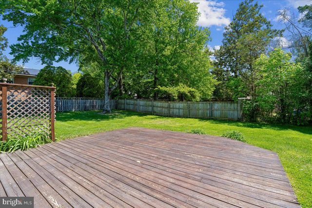 4716 SUNFLOWER DR, Rockville, MD 20853