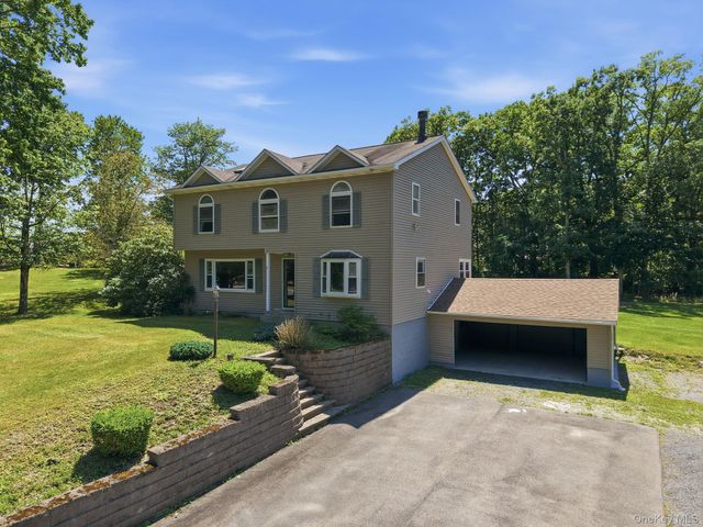 4019 State Route 52, Pine Bush, NY 12566