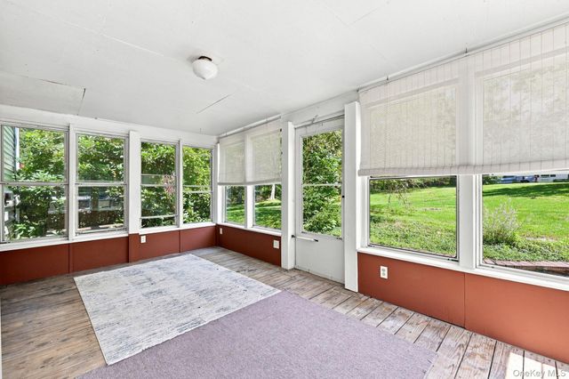 4019 State Route 52, Pine Bush, NY 12566