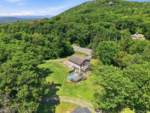 4019 State Route 52, Pine Bush, NY 12566