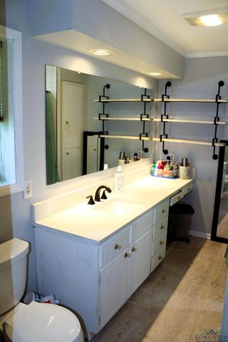 1010 Pamela, Henderson, TX 75654