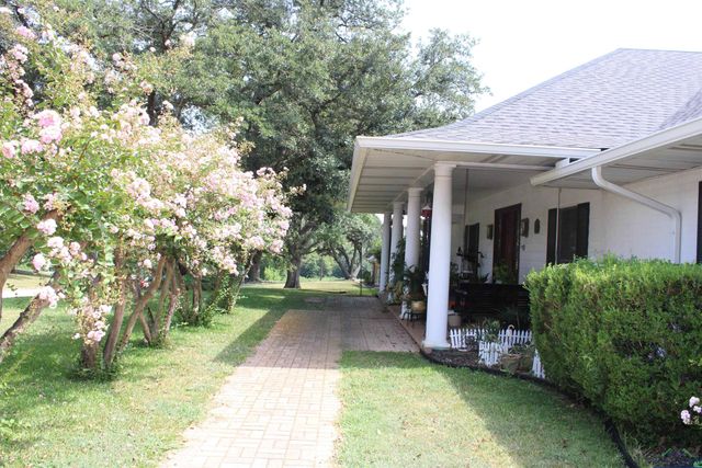 1010 Pamela, Henderson, TX 75654