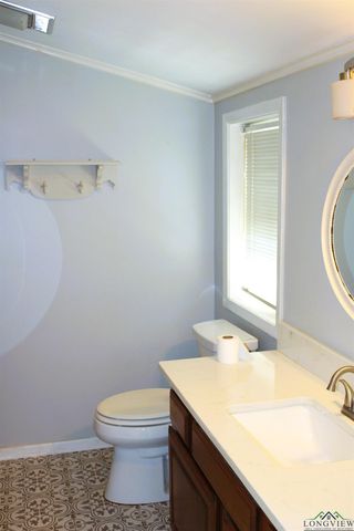 1010 Pamela, Henderson, TX 75654