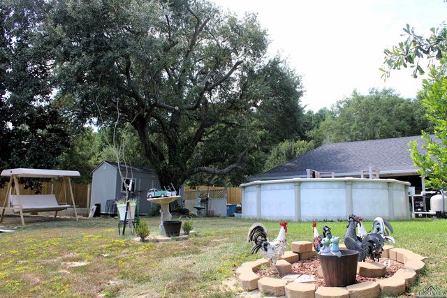 1010 Pamela, Henderson, TX 75654