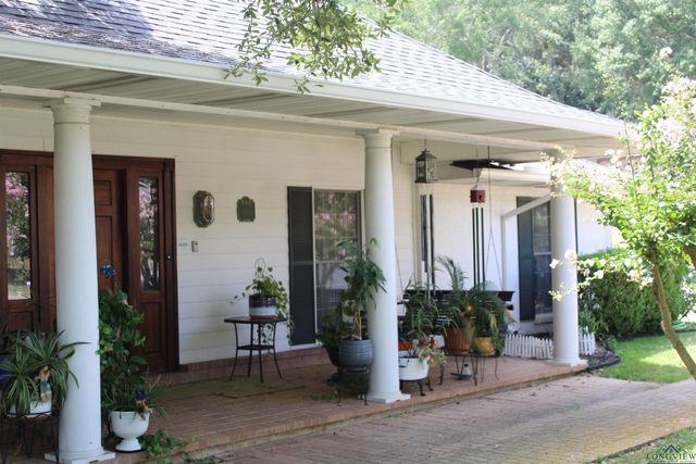 1010 Pamela, Henderson, TX 75654