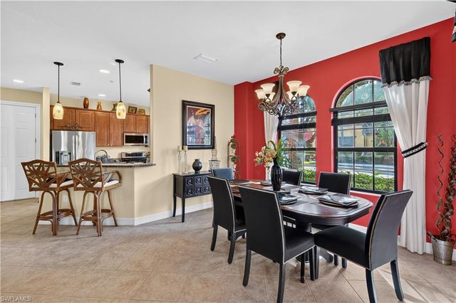 9110 Capistrano ST S 8401, Naples, FL 34113