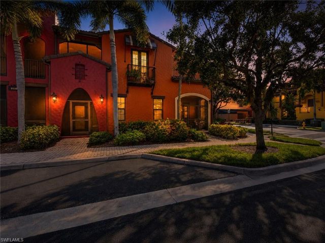 9110 Capistrano ST S 8401, Naples, FL 34113