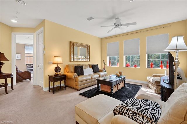 9110 Capistrano ST S 8401, Naples, FL 34113