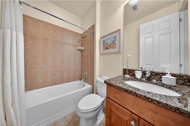 9110 Capistrano ST S 8401, Naples, FL 34113