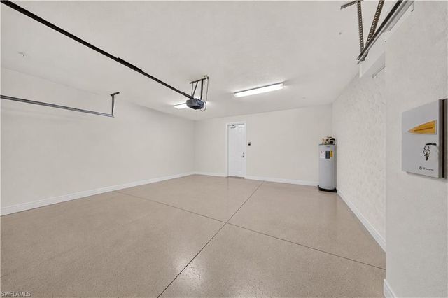 9110 Capistrano ST S 8401, Naples, FL 34113