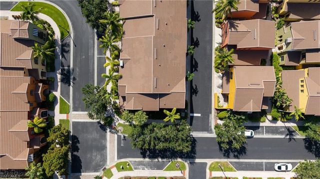 9110 Capistrano ST S 8401, Naples, FL 34113