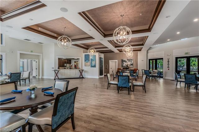 9110 Capistrano ST S 8401, Naples, FL 34113