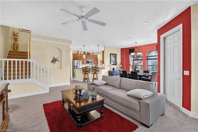 9110 Capistrano ST S 8401, Naples, FL 34113