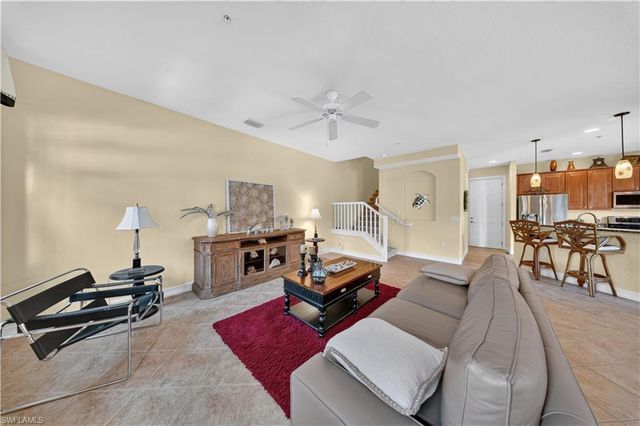 9110 Capistrano ST S 8401, Naples, FL 34113