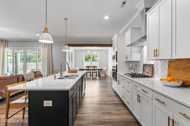 386 Yucca Lane, Wilmington, NC 28412