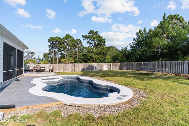 386 Yucca Lane, Wilmington, NC 28412
