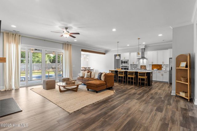 386 Yucca Lane, Wilmington, NC 28412