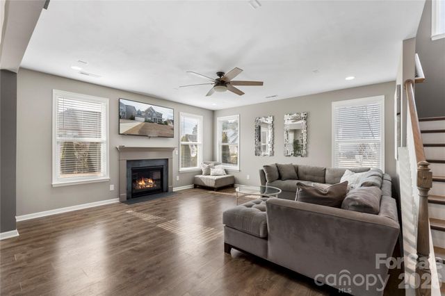 16504 Turtle Grove Terrace, Charlotte, NC 28278