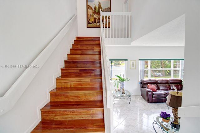 15490 SW 47th St, Miami, FL 33185