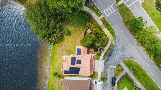 15490 SW 47th St, Miami, FL 33185