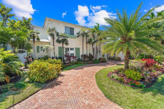2870 NE 24th Place, Fort Lauderdale, FL 33305