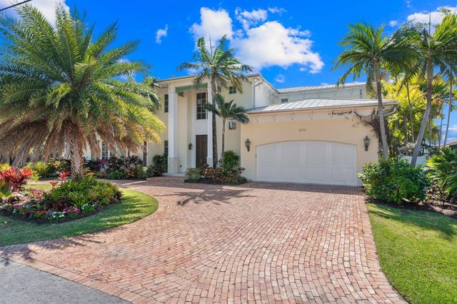 2870 NE 24th Place, Fort Lauderdale, FL 33305