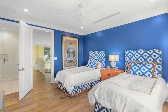 2870 NE 24th Place, Fort Lauderdale, FL 33305