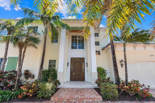 2870 NE 24th Place, Fort Lauderdale, FL 33305