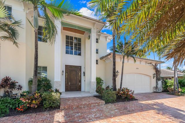 2870 NE 24th Place, Fort Lauderdale, FL 33305