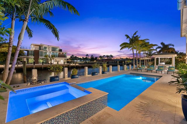 2870 NE 24th Place, Fort Lauderdale, FL 33305
