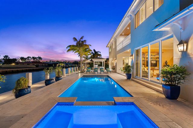 2870 NE 24th Place, Fort Lauderdale, FL 33305