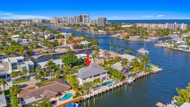 2870 NE 24th Place, Fort Lauderdale, FL 33305