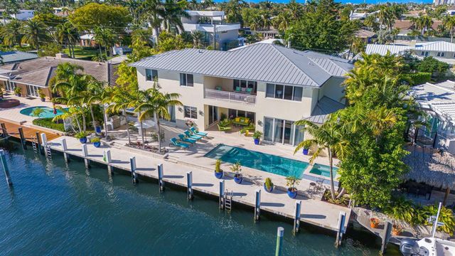 2870 NE 24th Place, Fort Lauderdale, FL 33305