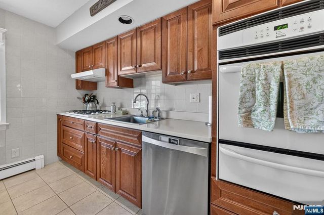 119 Dean Street, Harrington Park, NJ 07640