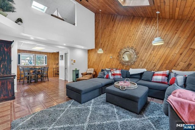 119 Dean Street, Harrington Park, NJ 07640