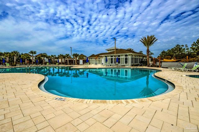 612 Lost Key Dr 1003B, Pensacola, FL 32507