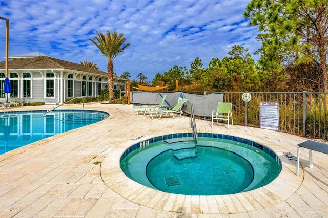 612 Lost Key Dr 1003B, Pensacola, FL 32507