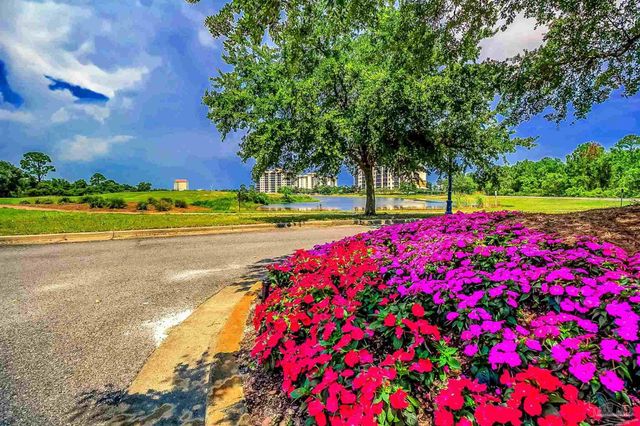 612 Lost Key Dr 1003B, Pensacola, FL 32507