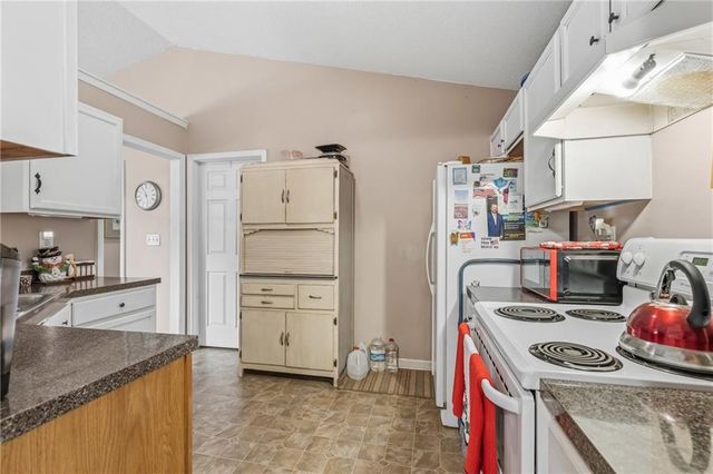 268 Thorn Thicket Way, Rockmart, GA 30153